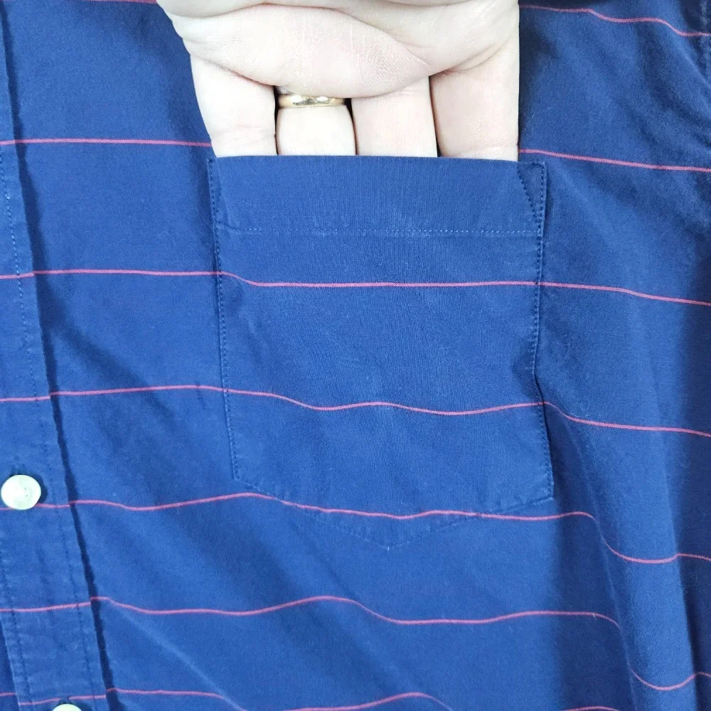 J Crew Men's Blue Red Striped Shirt Size‎ XL Button Down 100% Cotton LIGHT WEAR